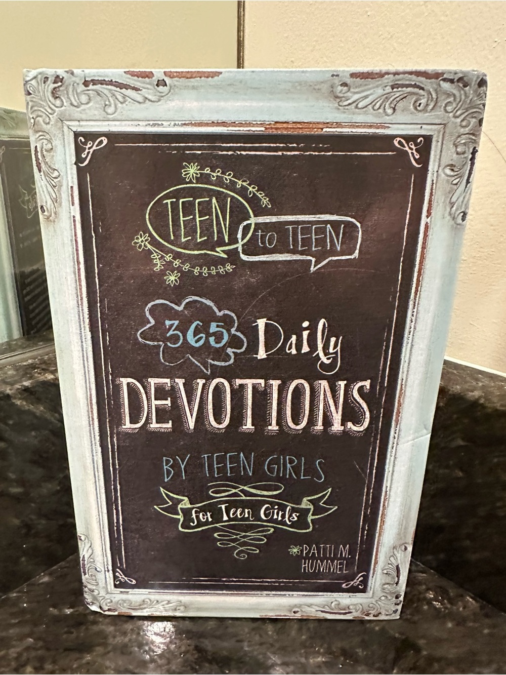 Teen to Teen 365 Daily Devotions for Teen Girls - Light Blue